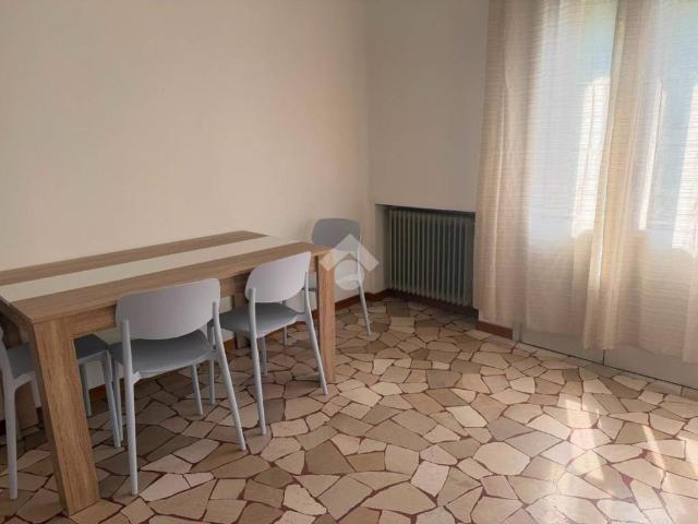 Appartamento in affitto a Ferrovieri, Vicenza