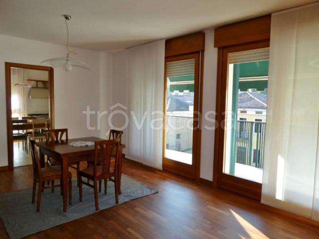 Appartamento in affitto a Monte Berico, Vicenza