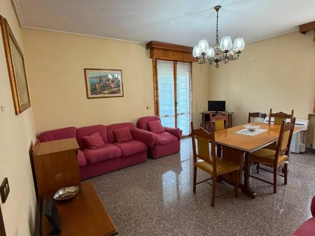 Appartamento in affitto a Unione di comuni Terre di Castelli, Vignola