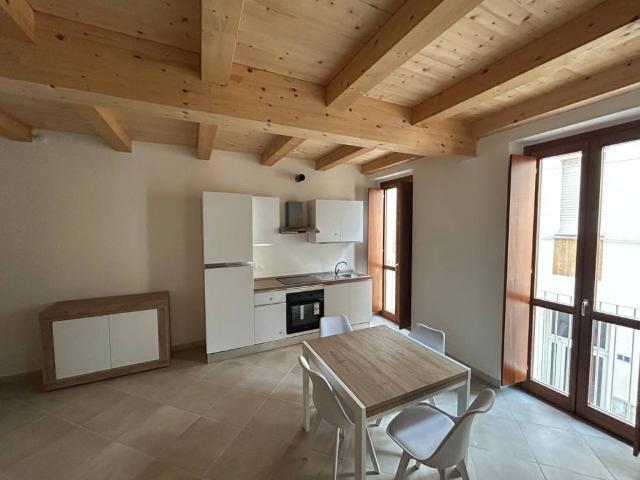 Appartamento in affitto a Vigone, Torino