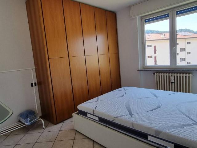 Appartamento in affitto a Villa Di Serio, Lombardia