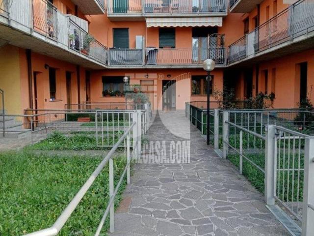 Appartamento in affitto a Villa di Serio, Bergamo