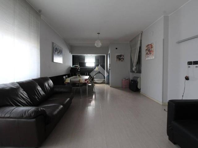 Appartamento in affitto a Calabria, Reggio Calabria