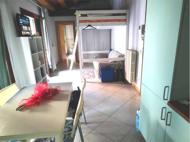 Appartamento in affitto a Villafranca Di Verona, Veneto