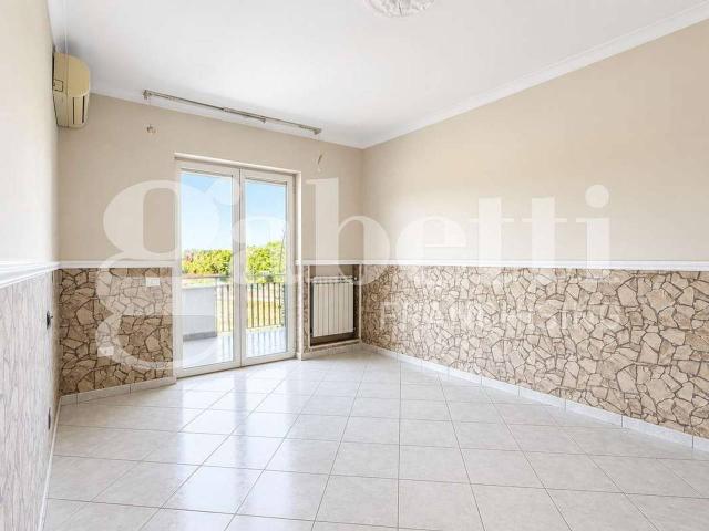 Appartamento in affitto a Villaricca, Campania