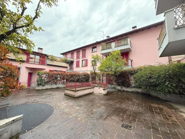Appartamento in affitto a Sant'Alessandro, Villasanta