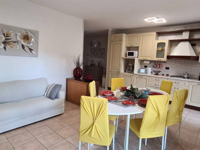Appartamento in affitto a Villongo, Lombardia