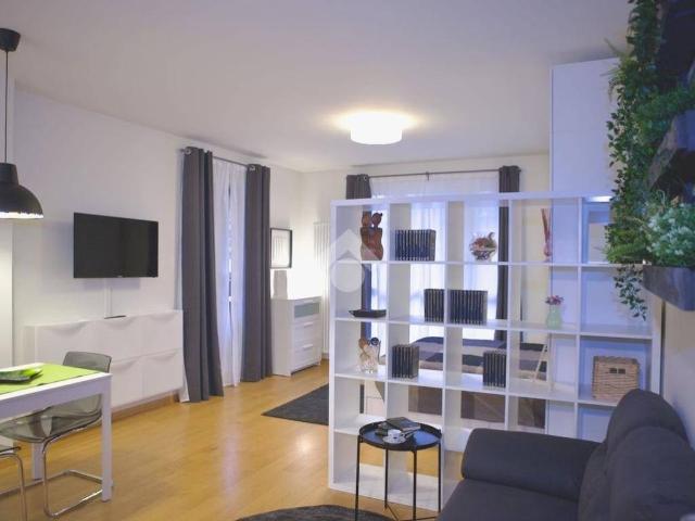 Appartamento in affitto a Oreno, Vimercate