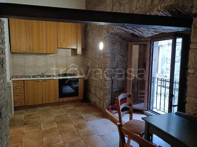 Appartamento in affitto a San Pellegrino, Viterbo