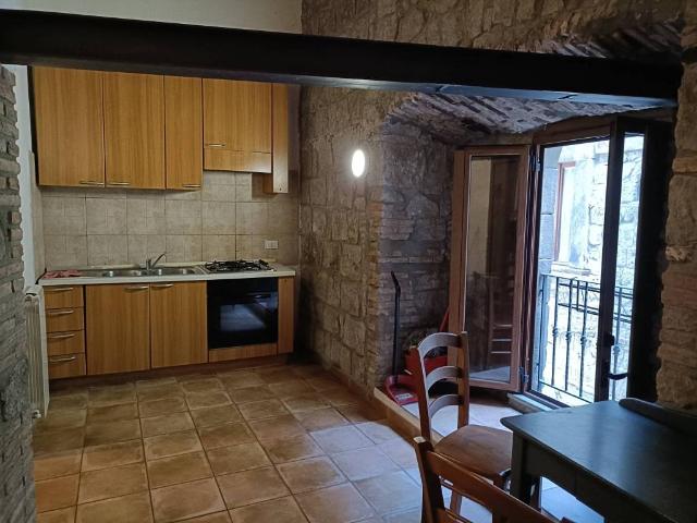 Appartamento in affitto a San Pellegrino, Viterbo