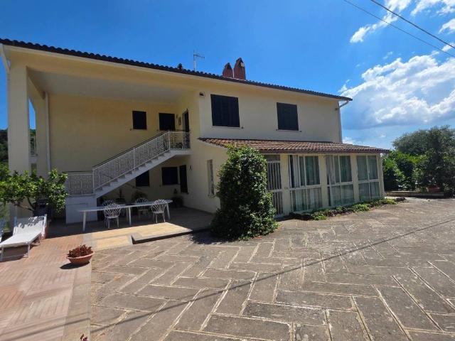 Appartamento in affitto a Viterbo, Lazio
