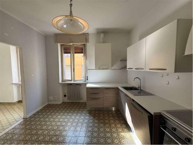 Appartamento in affitto a La Colombara, Voghera