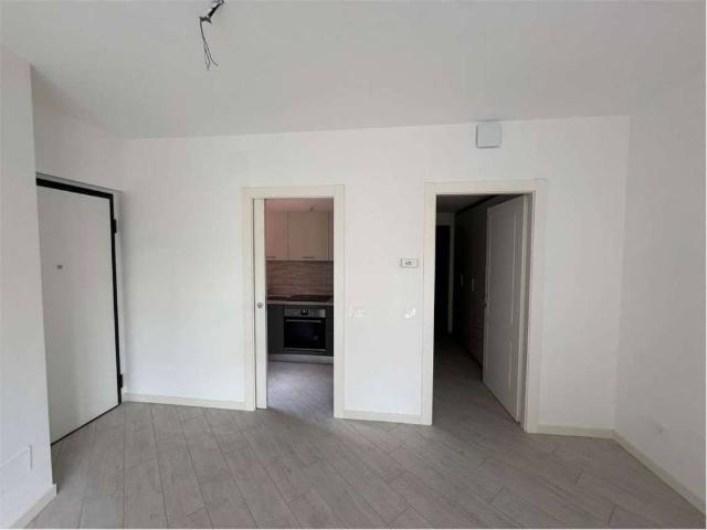 Appartamento in affitto a Voghera, Pavia