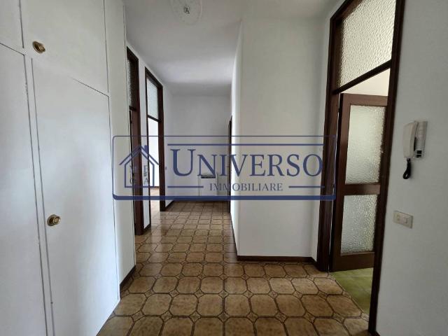 Appartamento in affitto a La Colombara, Voghera