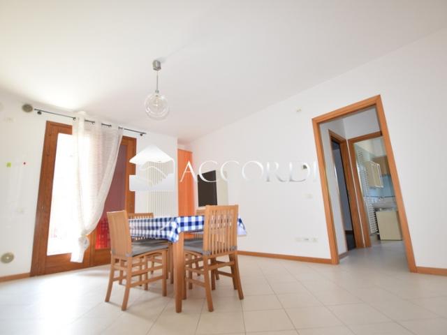 Appartamento in affitto a Volpago Del Montello, Veneto
