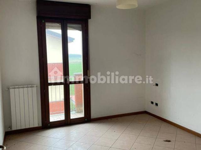 Appartamento in affitto a Zinasco Vecchio, Zinasco