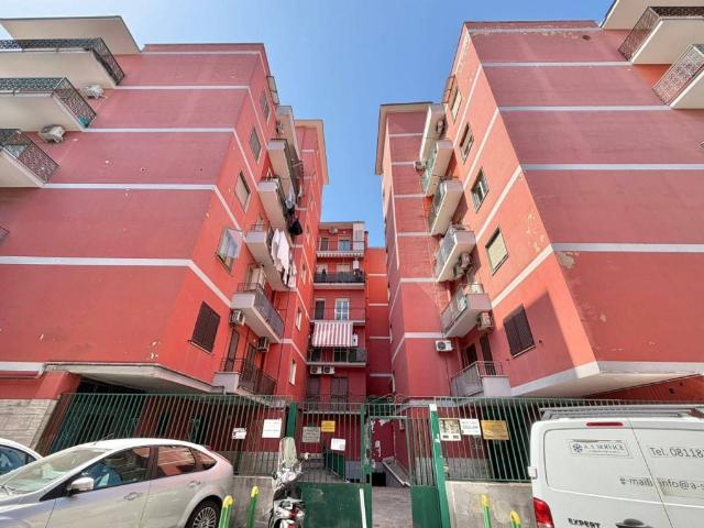 Appartamento in affitto a Acerra, Campania