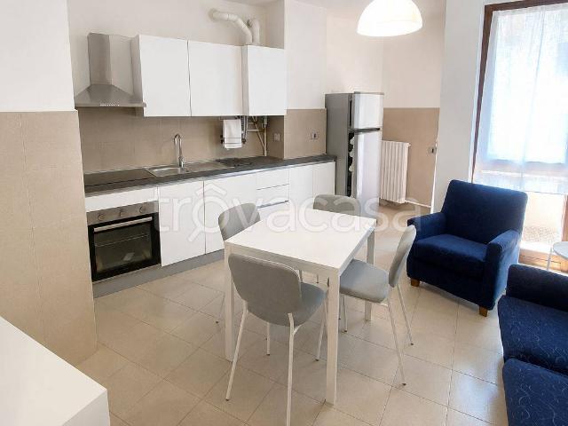 Appartamento in affitto a Albizzate, Lombardia