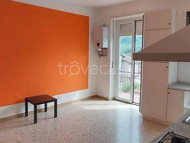 Appartamento in affitto a Alta Val Tidone, Nibbiano