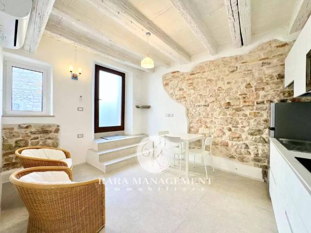 Appartamento in affitto a Marche, Ancona