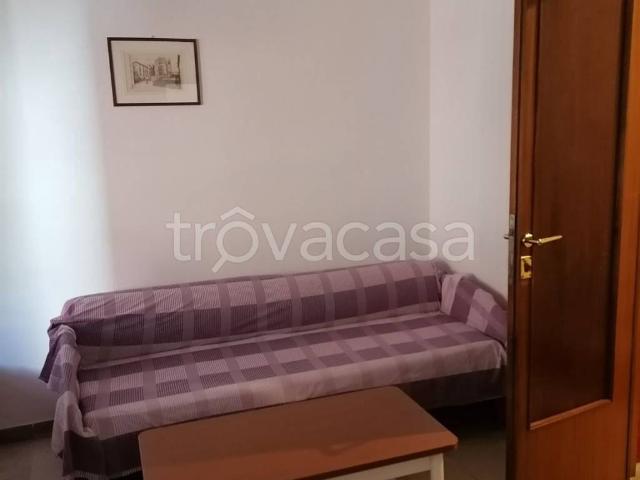 Appartamento in affitto a Vallemiano, Marche