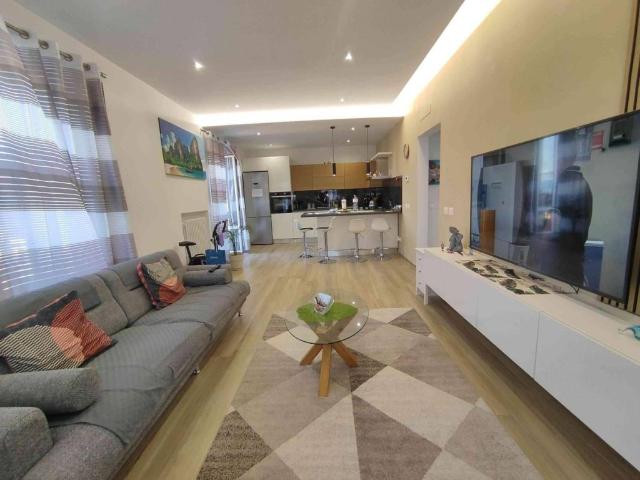 Appartamento in affitto a Marche, Ancona