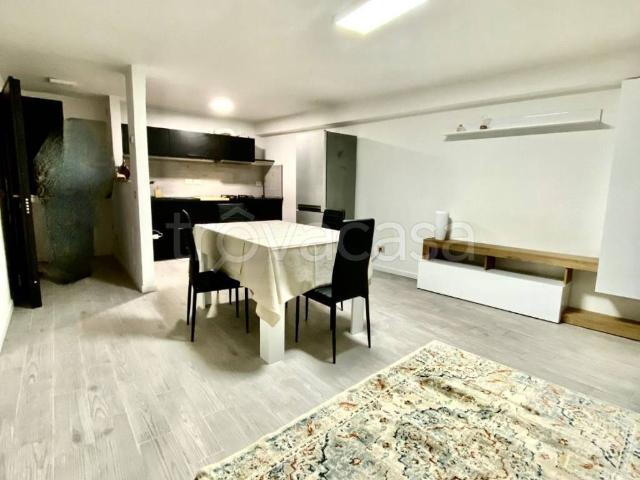 Appartamento in affitto a Capodimonte, Marche