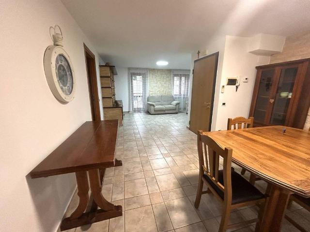 Appartamento in affitto a Marche, Ancona