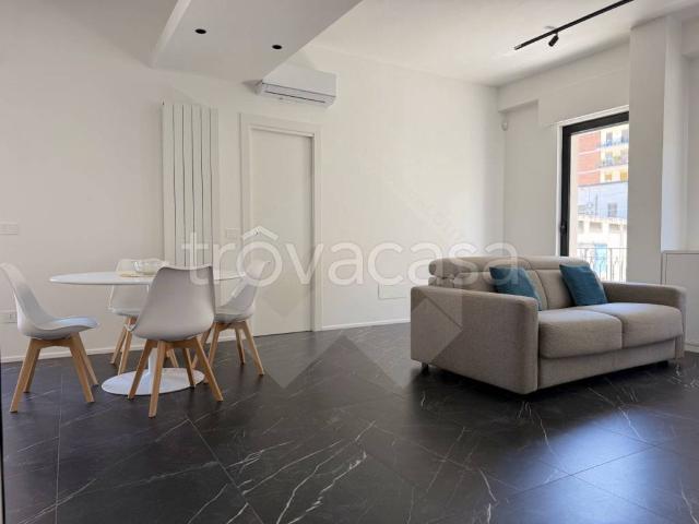 Appartamento in affitto a Puglia, Barletta-andria-trani