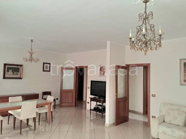 Appartamento in affitto a Puglia, Barletta-andria-trani