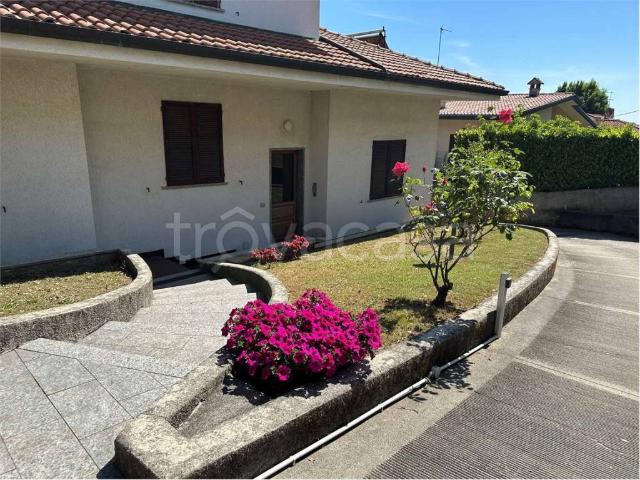 Appartamento in affitto a Villa, Appiano Gentile