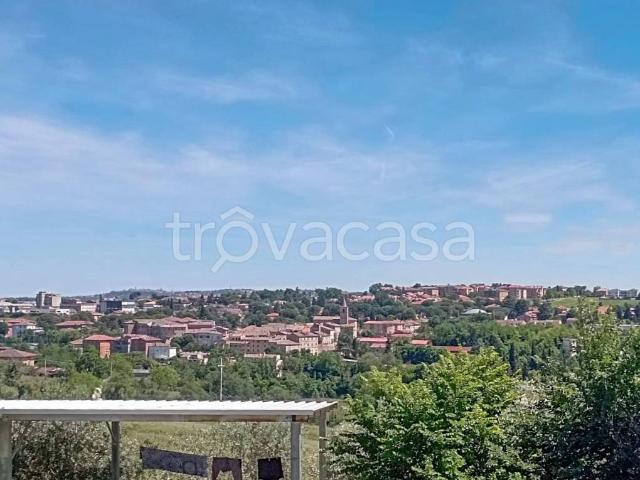 Appartamento in affitto a Contrada Schito, Marche