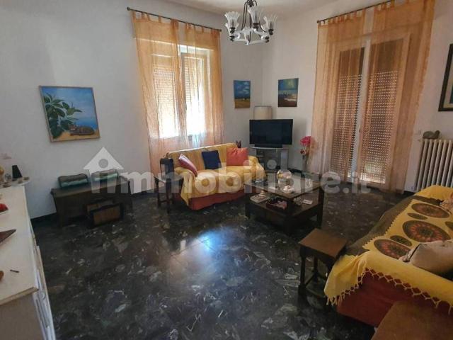 Appartamento in affitto a Arcola, Liguria