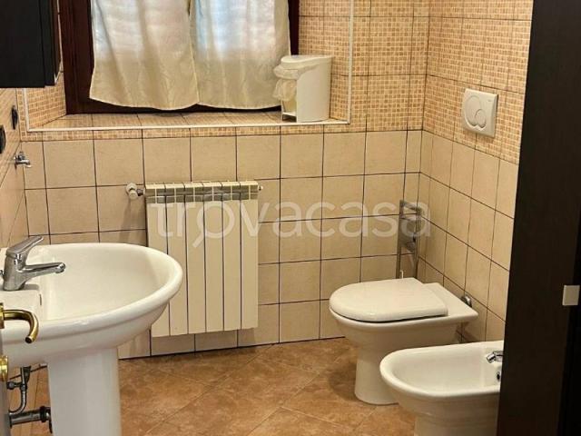 Appartamento in affitto a Montello, Lombardia