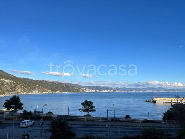 Appartamento in affitto a Pineta di Arenzano, Arenzano