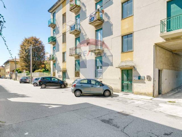 Appartamento in affitto a Arsago Seprio, Lombardia