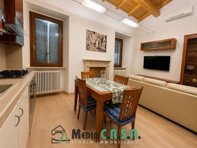 Appartamento in affitto a San Venanzio, Marche