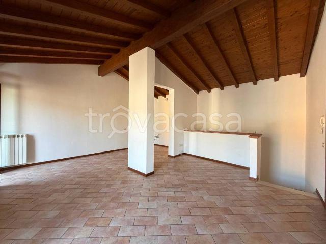 Appartamento in affitto a Asola, Lombardia