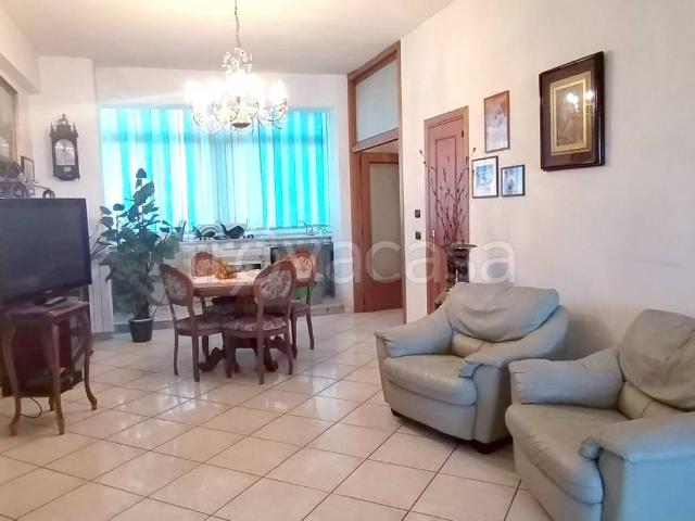 Appartamento in affitto a Aversa, Campania
