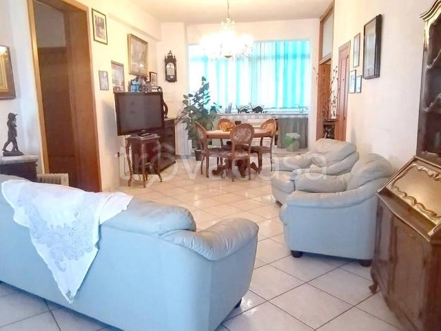 Appartamento in affitto a Aversa, Campania