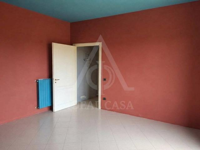 Appartamento in affitto a Magenta, Lombardia