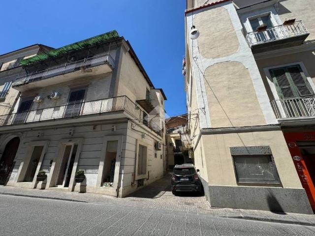 Appartamento in affitto a Borgo San Lorenzo, Aversa