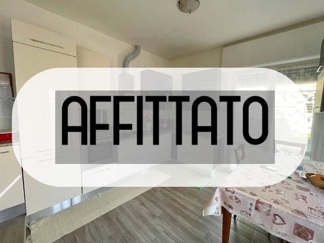 Appartamento in affitto a Azzate, Lombardia