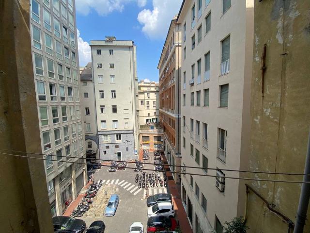 Appartamento in affitto a Centro Est, Serra Riccò
