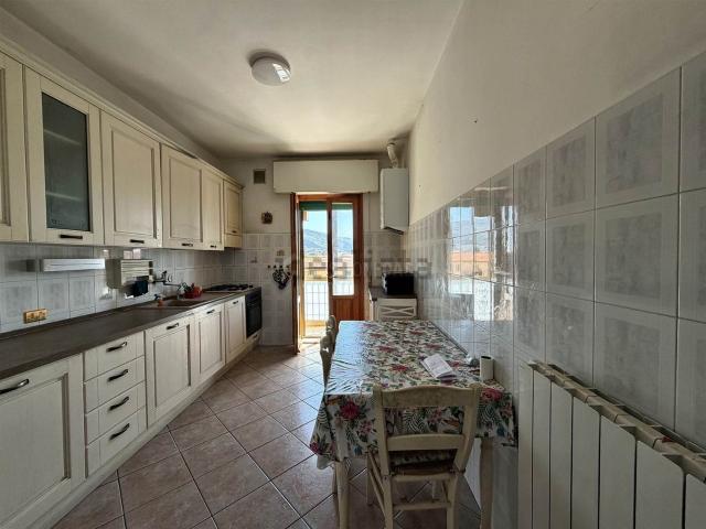 Appartamento in affitto a Prato, Toscana