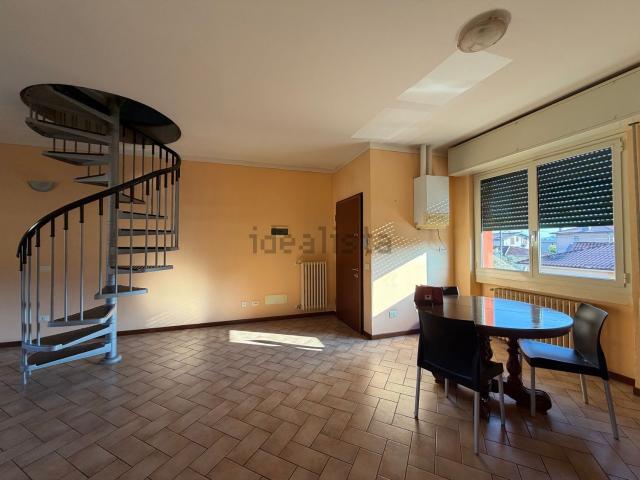Appartamento in affitto a Corte Franca, Lombardia