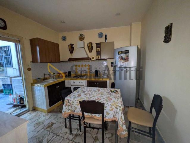 Appartamento in affitto a Centro storico, Catania