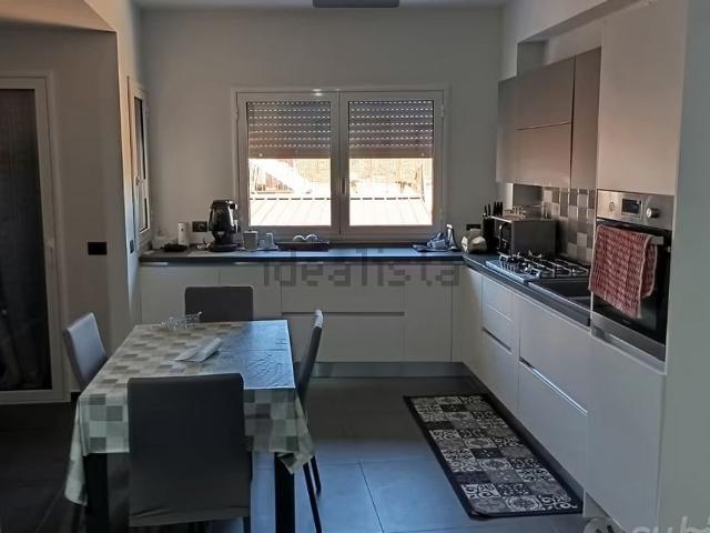 Appartamento in affitto a Carlentini, Sicilia
