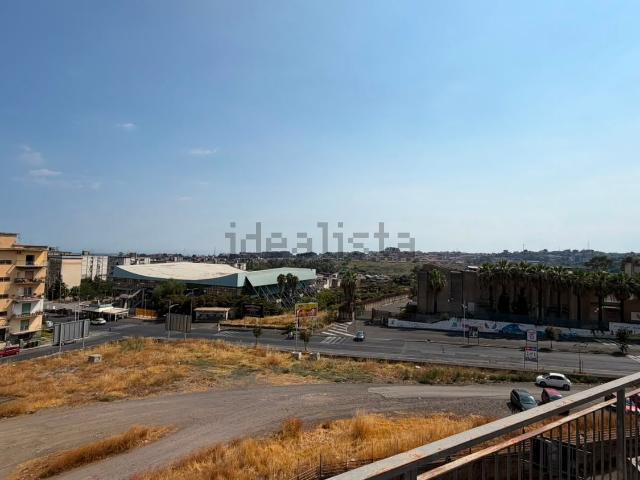 Appartamento in affitto a Monte Po-Nesima-San Leone-Rapisardi, Catania