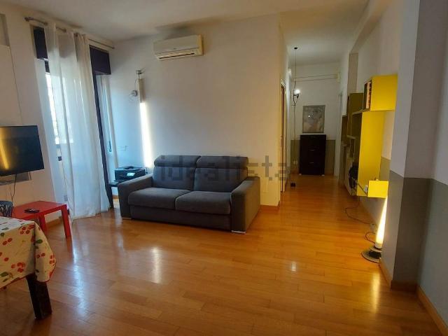 Appartamento in affitto a Municipio 1, Milano